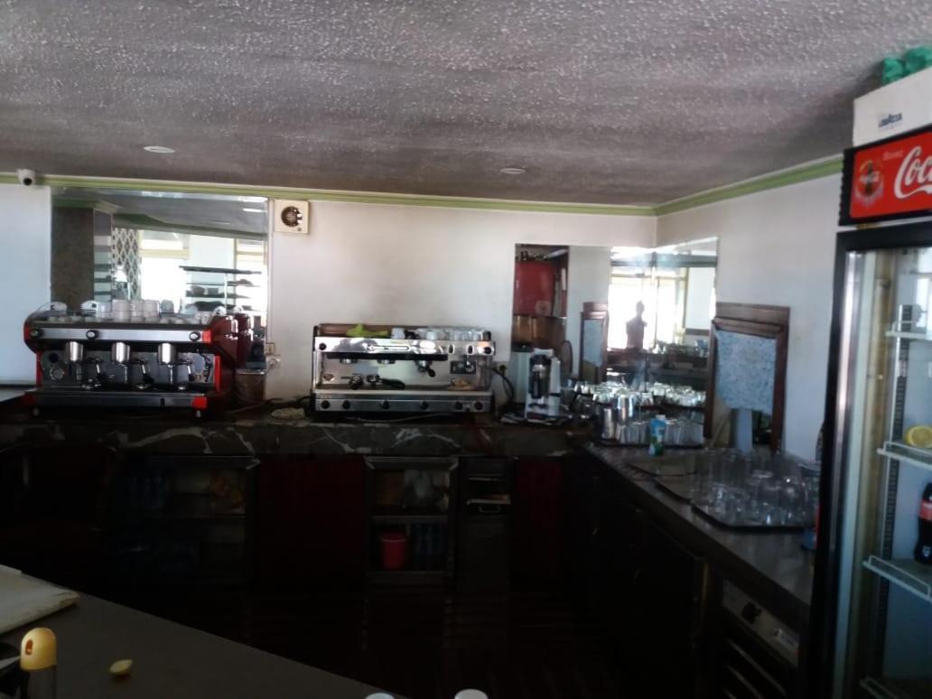 לאראש Hotel Choumis Haj Messaoud מראה חיצוני תמונה